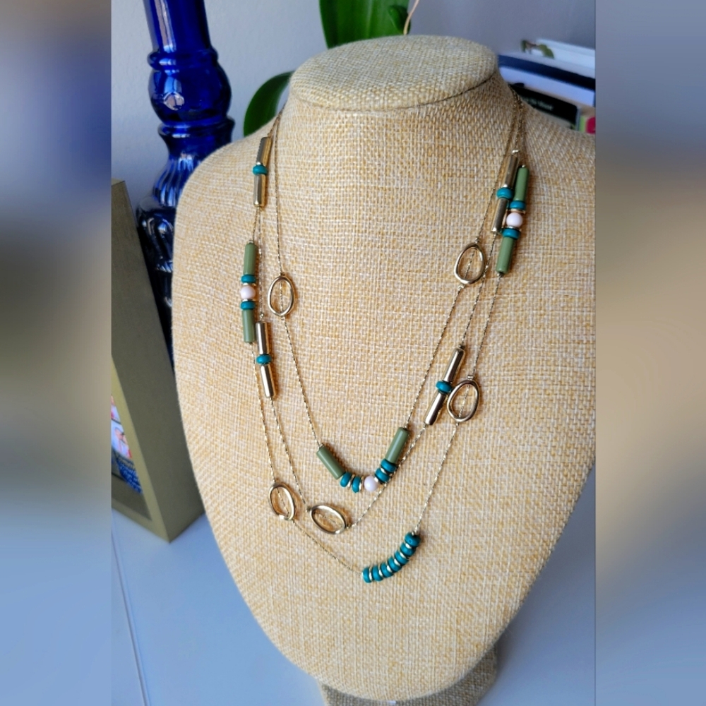 Gold & Green Fashion Necklace